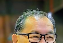 Why is the UEC not recognised for university enrollment in Malaysia?